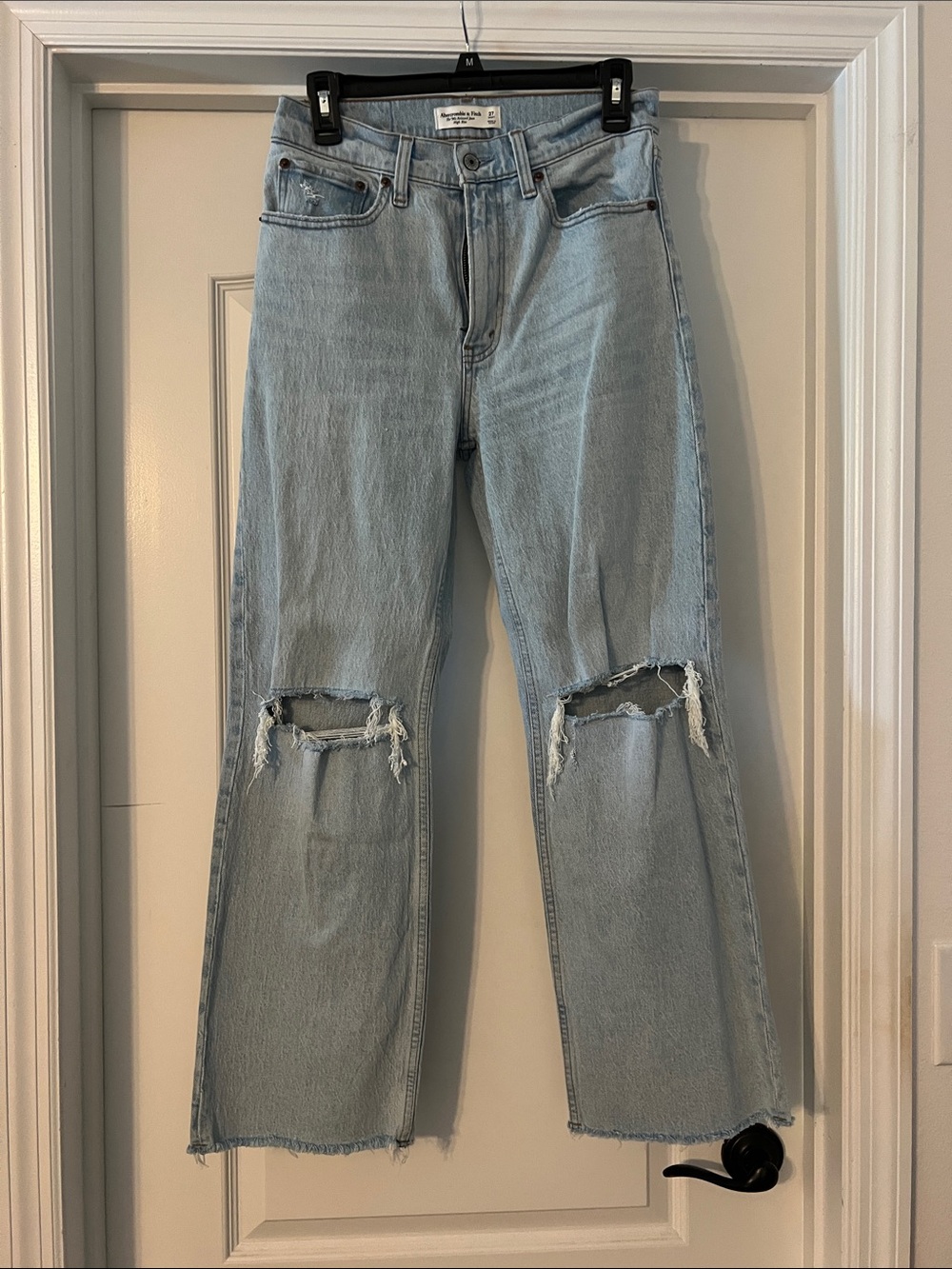 Abercrombie The 90’s Straight Jean size 27 short